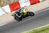 cadwell-no-limits-trackday;cadwell-park;cadwell-park-photographs;cadwell-trackday-photographs;enduro-digital-images;event-digital-images;eventdigitalimages;navarra;no-limits-trackdays;peter-wileman-photography;racing-digital-images;trackday-digital-images;trackday-photos